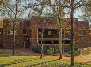 Tshikwalo Game Lodge