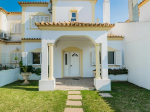 Akivillas Vale do Lobo Infinity