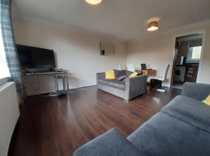 Carvetii - Stuart House - 1st floor flat sleeps up to 8