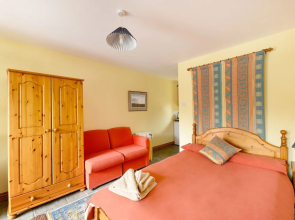 Secluded Holiday Home in Lydbury With Garden
