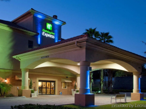 Holiday Inn Express Clermont by IHG