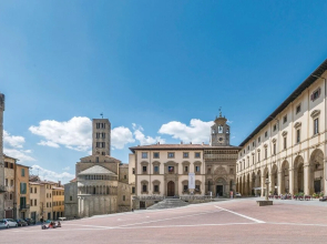 Awesome Home in Arezzo With 6 Bedrooms, Wifi and Outdoor Swimming Pool