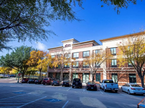 Hampton Inn & Suites Keller Town Center