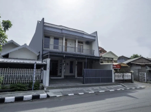 OYO 2259 Zleepy Ks Tubun