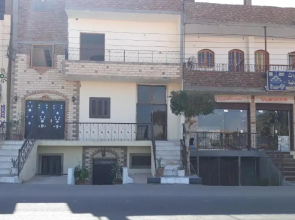 Prince of Luxor Flats