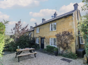 Jackdaw Cottage