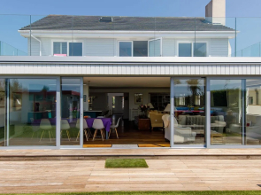 Vibrant Seafront Home With Seasonal Pool