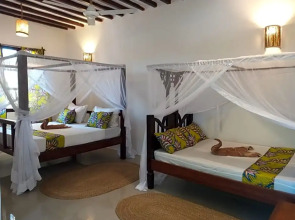 Mpole Bungalows