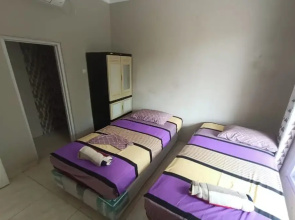 OYO 93932 Paviliun Dr Edison Syariah