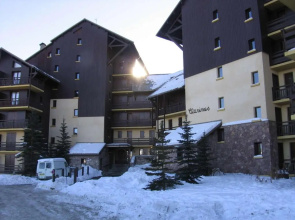 Appartement Risoul, 1 pièce, 5 personnes - FR-1-330-531