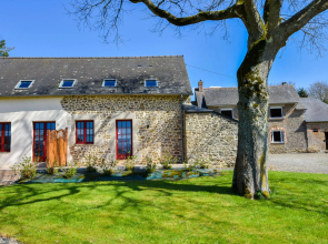 Charming Holiday Home in Bonnemain overlooking a Pond