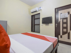 OYO 75930 Cozy Inn Rooms