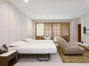 Отель Grande Centre Point Ploenchit