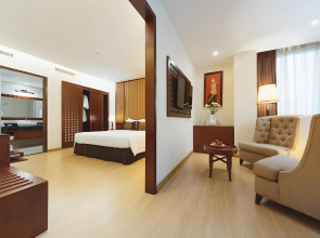 Paragon Saigon Hotel