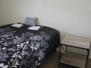 1 bedroom apartment within sight of Fort. Sill