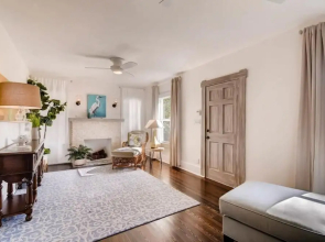 The Periwinkle House 4bd 2ba Sleep 8