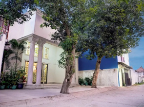Capital O 94491 Family Homestay