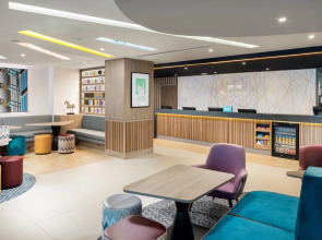 Hampton by Hilton London City