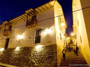 Hotel & Mirador Los Apus