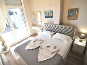Zennova 40 Trikorfo Cottage