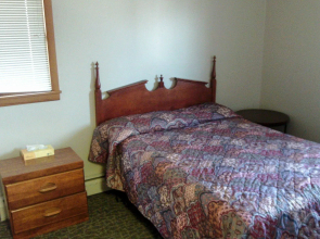 2nd Street Inn & Suites