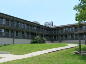 Table Rock Resorts at The Rocks Resort