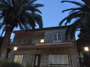 Holiday House Susac