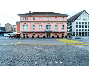 Hotel Rotes Haus
