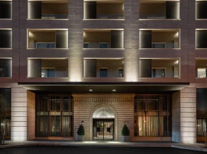 La Suite Hotel