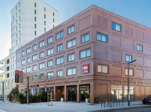 Aiden by Best Western Lorient Centre