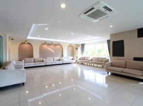 The Leisure Hotel