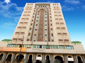 Al-Mukhtara Tower - Economy