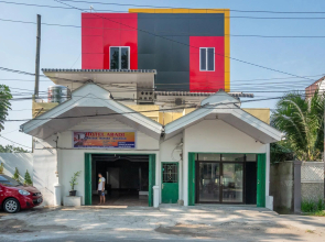 RedDoorz near Manhattan Times Square Medan 2