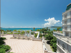 Sunrise Nha Trang Beach Hotel & Spa