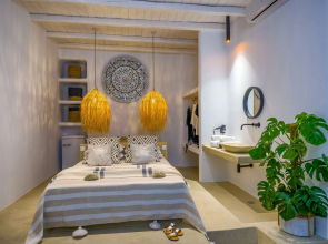 Euphoria Chora Naxos