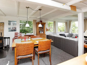 Lovely Holiday Home in AsnÃ¦s near Sea
