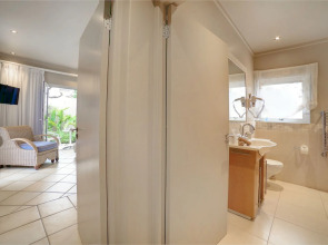 Starfish Guest Lodge