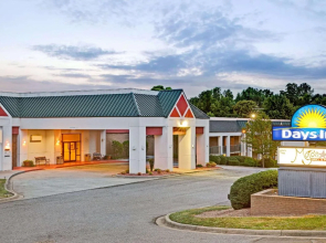 Days Inn Cornelius Lake Norman