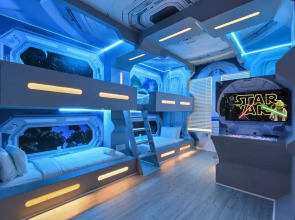 Avengers Game Room 10br Villa W/private Pool Spa