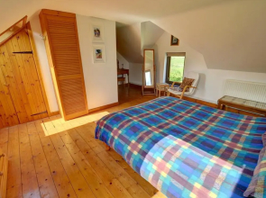 Spacious Holiday Home in Rosebush With Garden