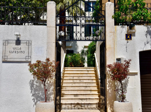 Villa Giardino Heritage Boutique Hotel Bol