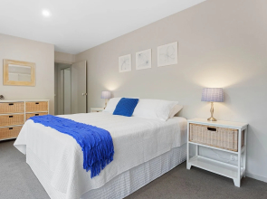 Greens on Pacific Way