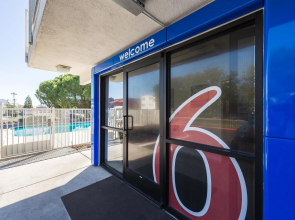 Motel 6-Reno, NV - West
