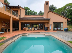 San Lameer Villa Rentals 5910