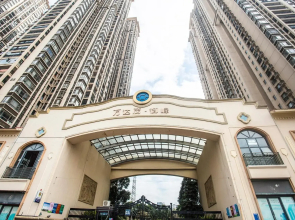 Locals Apartment Place 28