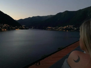 L'UNA DI LAGO Lake Apartment With Parking