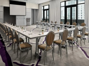 Отель Dua Miami Brickell, An Autograph Collection Hotel