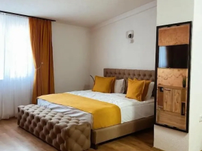 Hotel & Restaurant Domestika