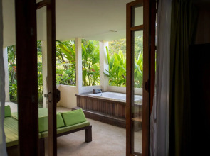 Wareerak Hot Spring & Wellness