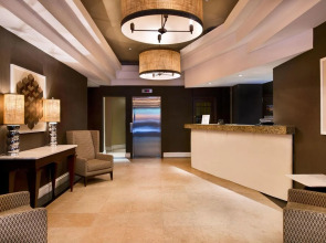 Отель Amsterdam Court